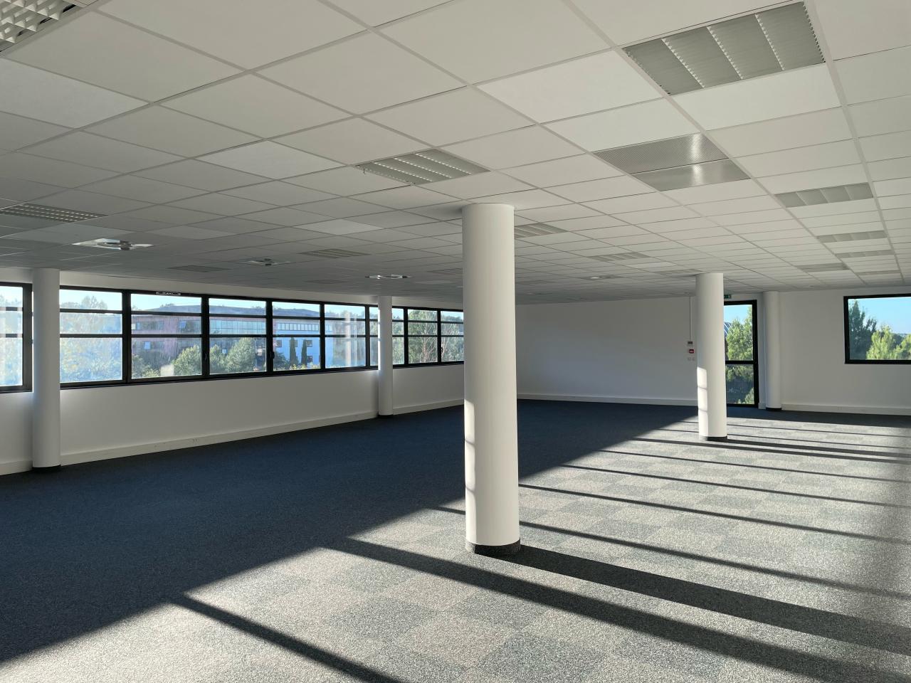 Bureau Aix-en-Provence 377m² Location bureau Aix-en-Provence Bouches-du-Rhône OLBUR2115061 15